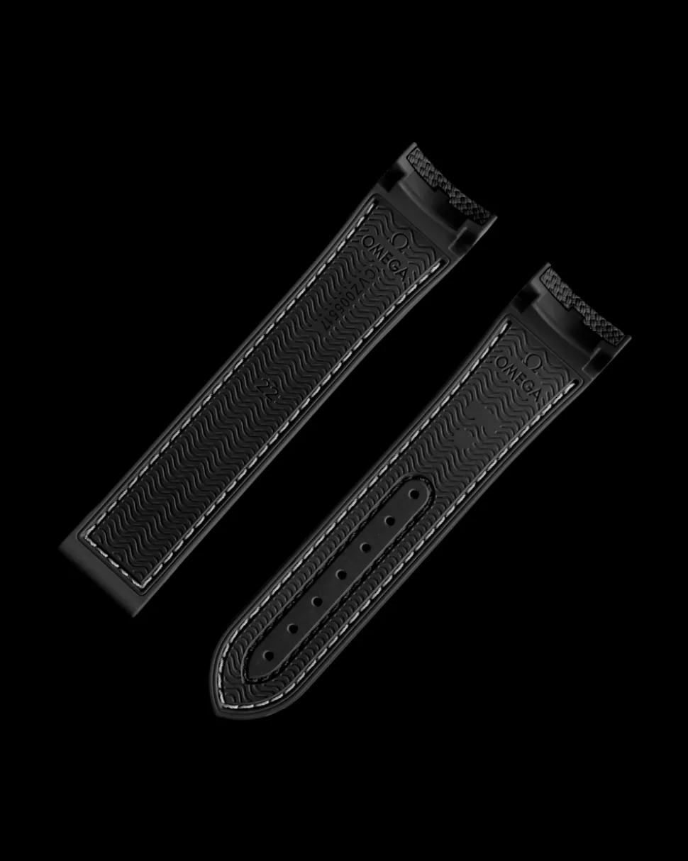 Cinturino nero in caucciù con fibbia déployante per il Seamaster Planet Ocean 600M