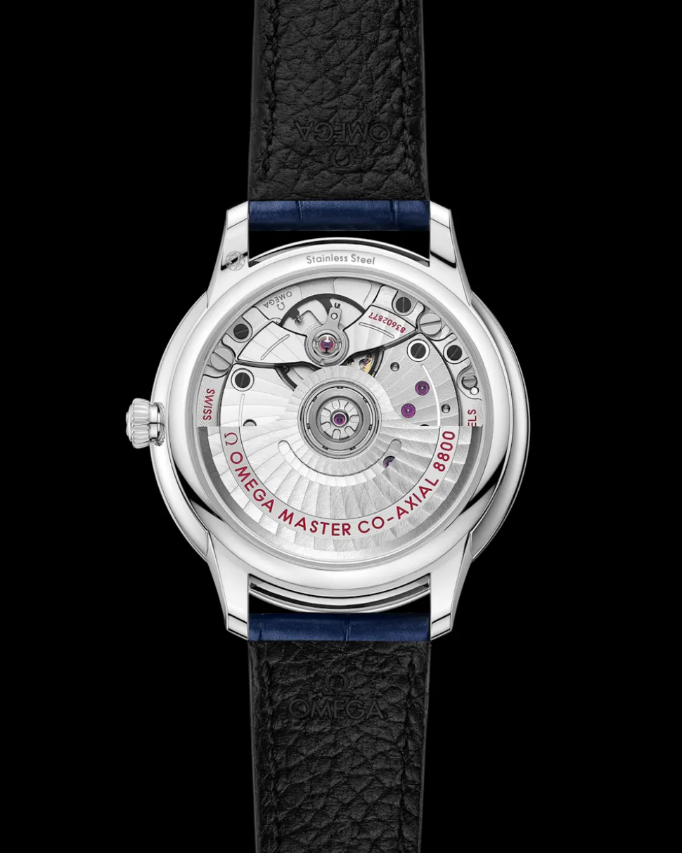 34 mm, acciaio su cinturino di pelle