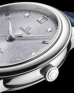 34 mm, acciaio su cinturino di pelle