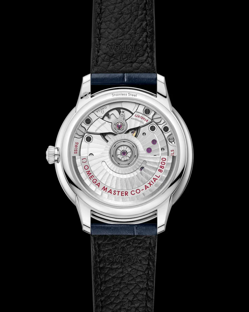 34 mm, acciaio su cinturino di pelle