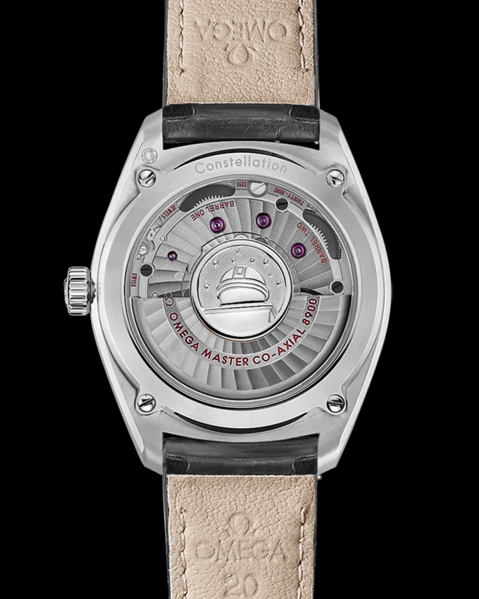 39 mm, acciaio su cinturino di pelle
