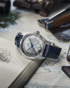 41 mm, acciaio su cinturino di pelle