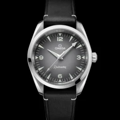 38 mm, acciaio su cinturino di pelle