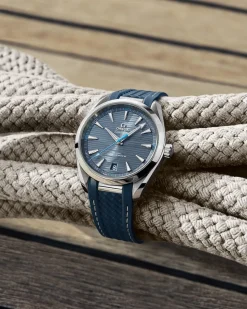 41 mm, acciaio su cinturino in caucciù