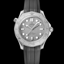 42 mm, acciaio su cinturino in caucciù