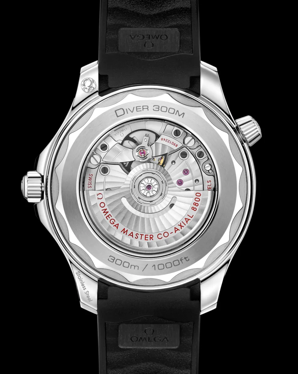 42 mm, acciaio su cinturino in caucciù