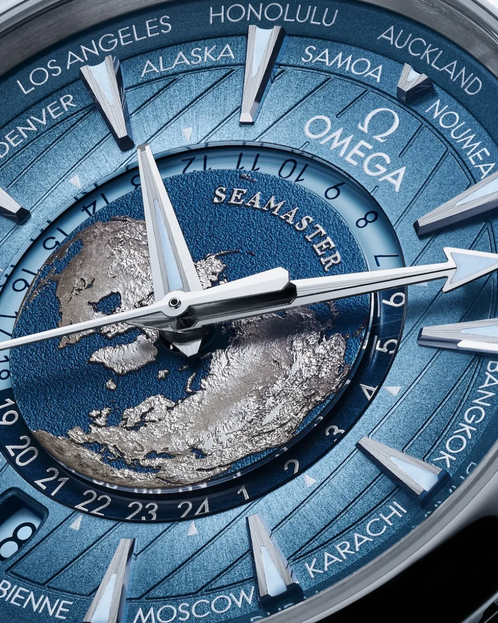 43 mm, acciaio su cinturino in caucciù