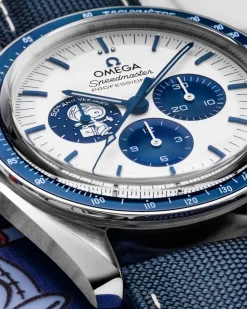 42 mm, acciaio su cinturino in tessuto rivestito in nylon
