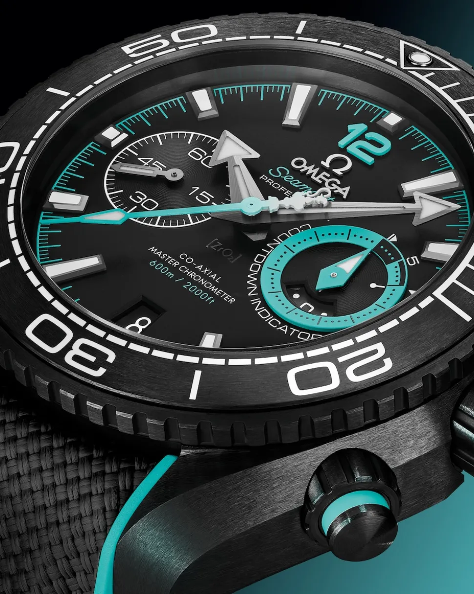 45,5 mm, ceramica nera su cinturino in caucciù