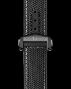 45,5 mm, ceramica nera su cinturino in caucciù