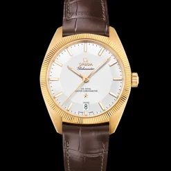 39 mm, oro giallo su cinturino di pelle
