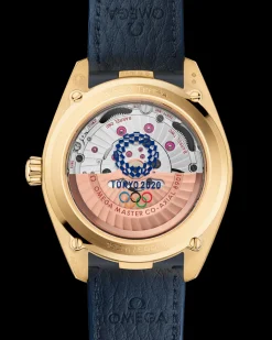 41 mm, oro giallo su cinturino di pelle