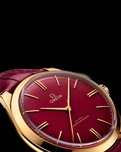 40 mm, oro giallo su cinturino di pelle