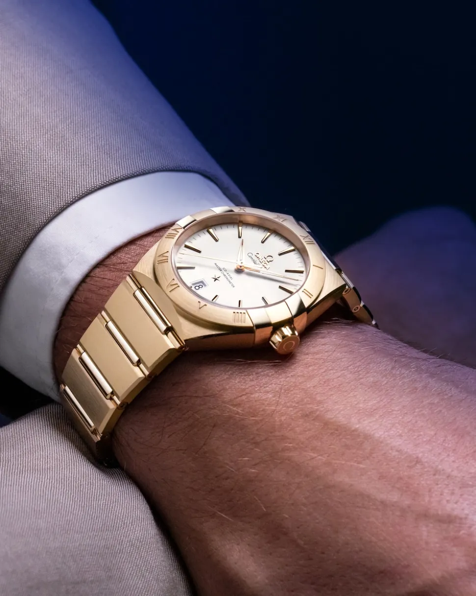 39 mm, oro giallo su oro giallo
