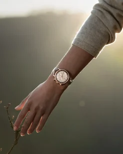 38 mm, oro Sedna™ su cinturino di pelle