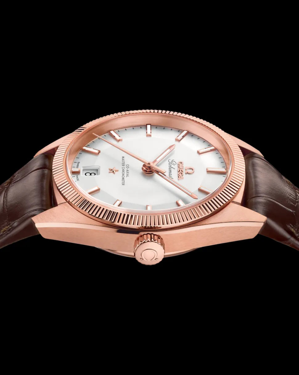 39 mm, oro Sedna™ su cinturino di pelle