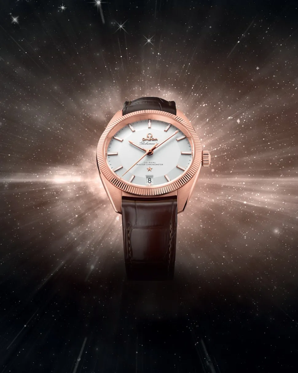 39 mm, oro Sedna™ su cinturino di pelle