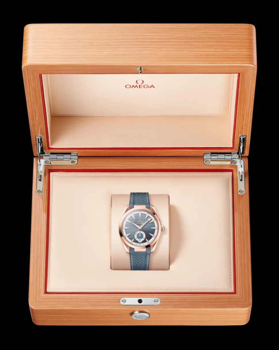 41 mm, oro Sedna™ su cinturino in caucciù