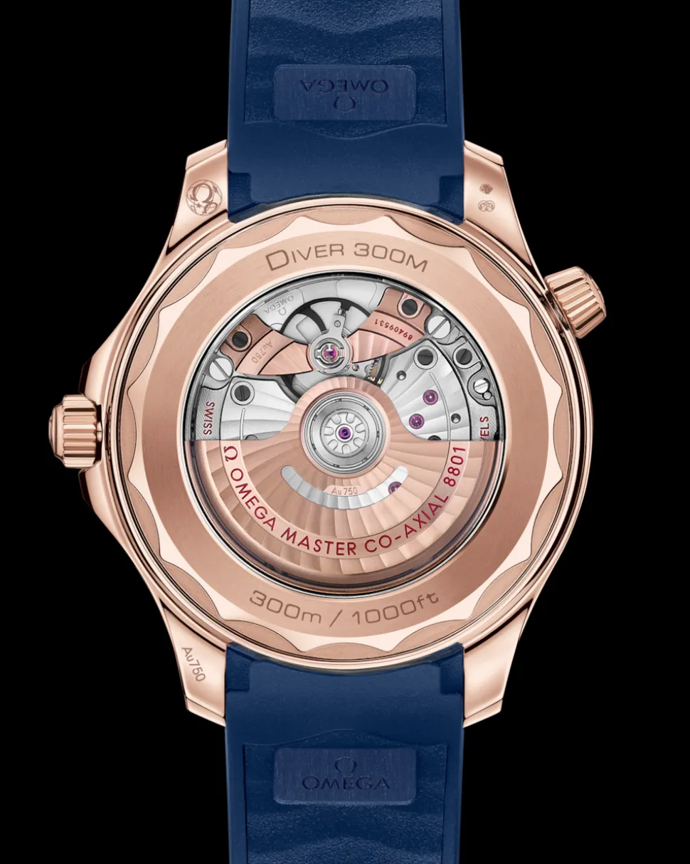 42 mm, oro Sedna™ su cinturino in caucciù