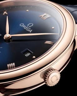 41 mm, oro Sedna™ su cinturino di pelle