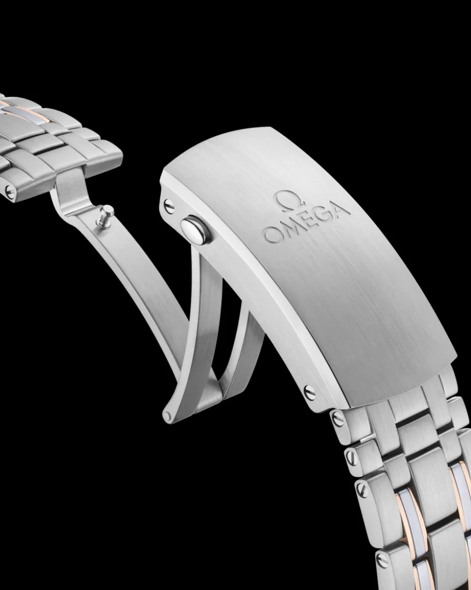 44 mm, titanio ‑ tantalio ‑ oro Sedna™ su titanio ‑ tantalio ‑ oro Sedna™